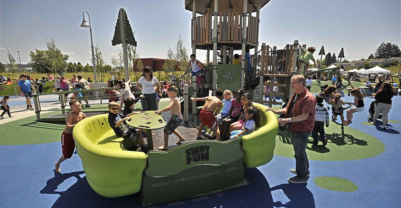 Metro Parks Tacoma STAR Center Spray Garden grand opening.     Photos by Russ Carmack